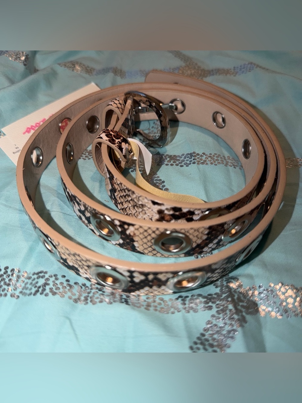 Fashion Nova Snake-Print Grommet Belt - Beige Black